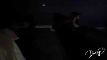 Az első találkán elszállítottam a szöszke bulát a moziba ahol lecumikáztattam és persze meg is basztam Thumb